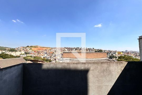 Vista da Suíte de apartamento à venda com 1 quarto, 38m² em Parque São Vicente, Santo André