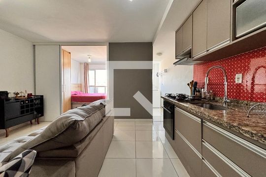 Cozinha de apartamento à venda com 1 quarto, 38m² em Parque São Vicente, Santo André
