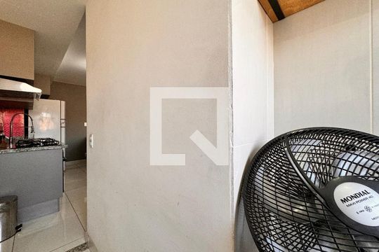 Lavanderia de apartamento à venda com 1 quarto, 38m² em Parque São Vicente, Santo André