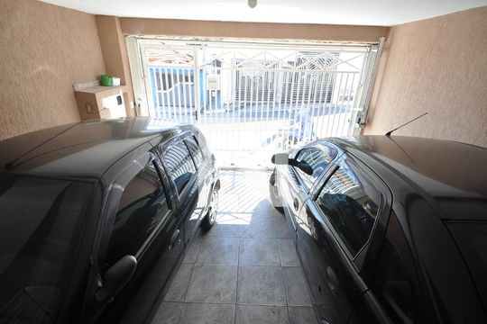 Garagem de casa à venda com 3 quartos, 100m² em Vila Nova Mazzei, São Paulo