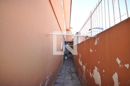 Quintal de casa à venda com 3 quartos, 100m² em Vila Nova Mazzei, São Paulo