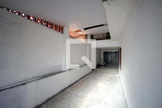 Garagem de casa para alugar com 2 quartos, 80m² em Boa Vista, Belo Horizonte