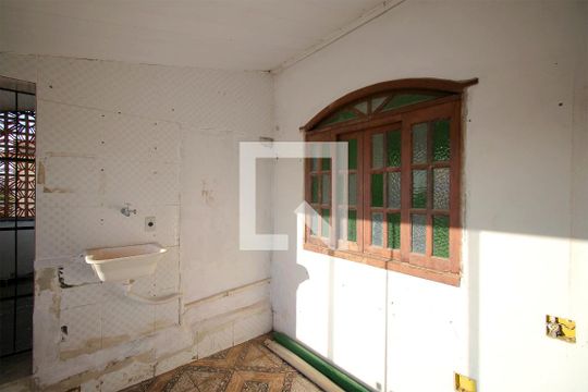 Área de Serviço de casa para alugar com 2 quartos, 80m² em Boa Vista, Belo Horizonte
