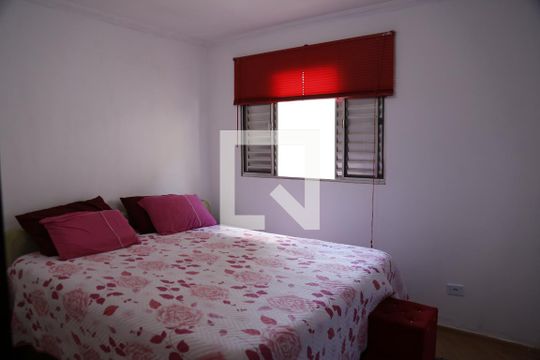 Quarto 2 de casa à venda com 3 quartos, 180m² em Jardim Peri, São Paulo