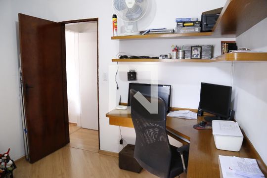 Quarto 1 de casa à venda com 3 quartos, 180m² em Jardim Peri, São Paulo