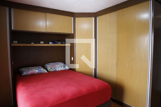 Suíte de casa à venda com 3 quartos, 180m² em Jardim Peri, São Paulo