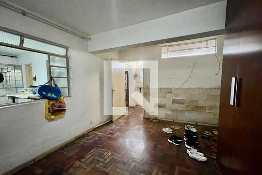 Quarto  de casa à venda com 5 quartos, 360m² em União, Belo Horizonte