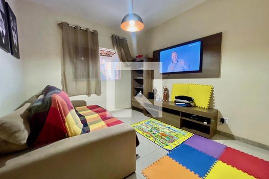 Casa à venda com 5 quartos, 360m² em União, Belo Horizonte