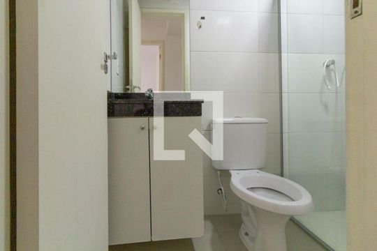 Banheiro de apartamento para alugar com 2 quartos, 39m² em Vila Matilde, São Paulo