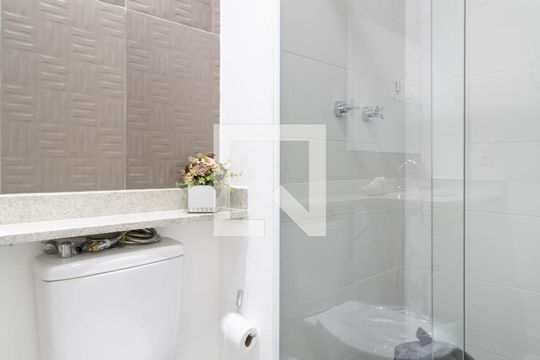 Banheiro Suite de apartamento à venda com 1 quarto, 30m² em Vila Independência, São Paulo