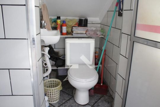 Banheiro Garagem de casa à venda com 3 quartos, 191m² em Alto da Mooca, São Paulo