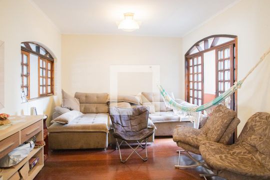 Sala de casa à venda com 3 quartos, 250m² em Dos Casa, São Bernardo do Campo
