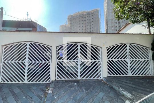 Fachada  de casa à venda com 3 quartos, 250m² em Dos Casa, São Bernardo do Campo