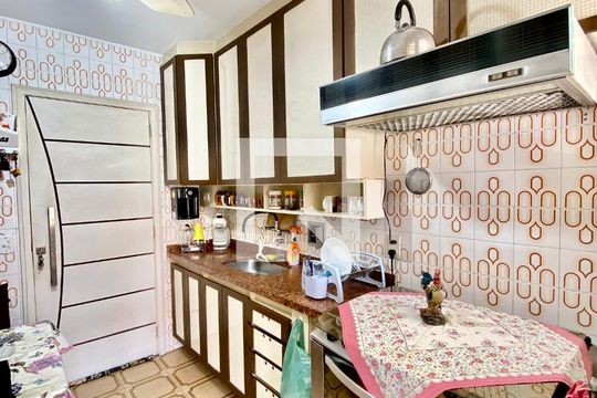 Cozinha de apartamento à venda com 3 quartos, 82m² em Riachuelo, Rio de Janeiro