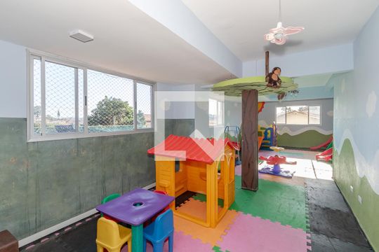 Área comum de apartamento para alugar com 2 quartos, 56m² em Parque Maria Helena, São Paulo