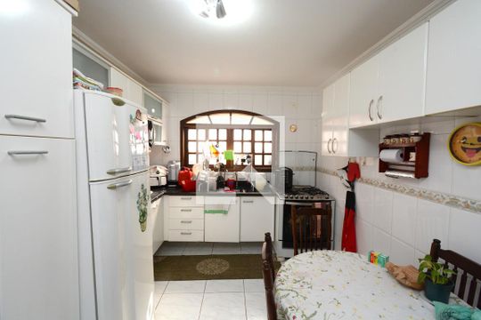Cozinha de casa à venda com 3 quartos, 120m² em Interlagos, São Paulo