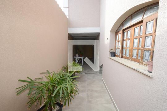 Quintal de casa à venda com 3 quartos, 120m² em Interlagos, São Paulo
