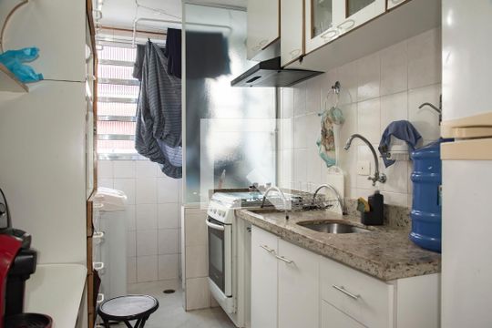 Cozinha de apartamento para alugar com 2 quartos, 58m² em Planalto Paulista, São Paulo