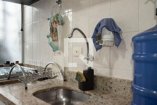 Cozinha de apartamento para alugar com 2 quartos, 58m² em Planalto Paulista, São Paulo