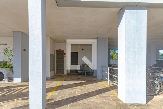 Garagem de apartamento para alugar com 2 quartos, 60m² em Partenon, Porto Alegre