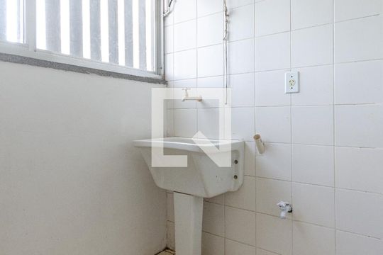 Área de Serviço de apartamento para alugar com 2 quartos, 60m² em Partenon, Porto Alegre