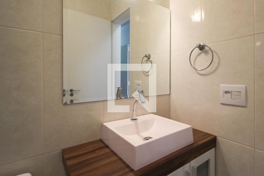 Banheiro de apartamento à venda com 3 quartos, 120m² em Itaim Bibi, São Paulo