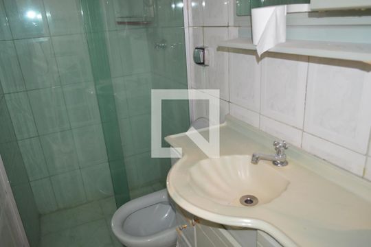 Banheiro de kitnet/studio à venda com 1 quarto, 35m² em Aclimação, São Paulo
