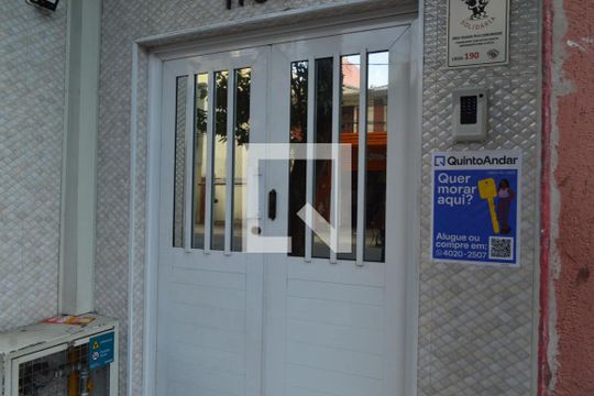 Fachada de kitnet/studio à venda com 1 quarto, 35m² em Aclimação, São Paulo