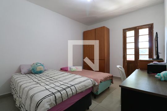 Quarto 1 de casa para alugar com 2 quartos, 120m² em Água Branca, São Paulo