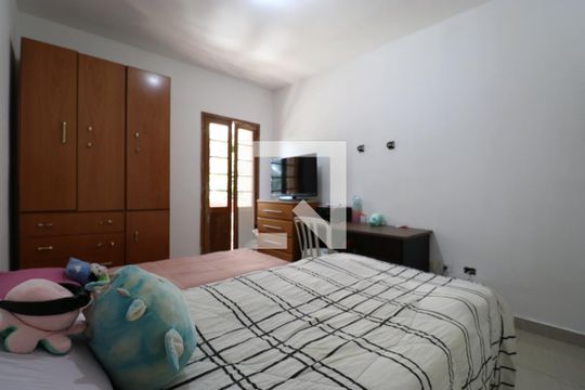 Quarto 1 de casa para alugar com 2 quartos, 120m² em Água Branca, São Paulo
