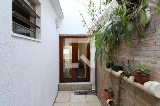 Detalhe da area de serviço de casa à venda com 2 quartos, 120m² em Água Branca, São Paulo