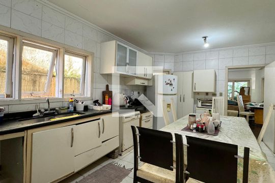 Cozinha de casa de condomínio à venda com 4 quartos, 350m² em Alphaville, Santana de Parnaíba