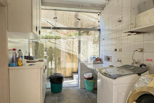 Área de Serviço de casa de condomínio à venda com 4 quartos, 350m² em Alphaville, Santana de Parnaíba