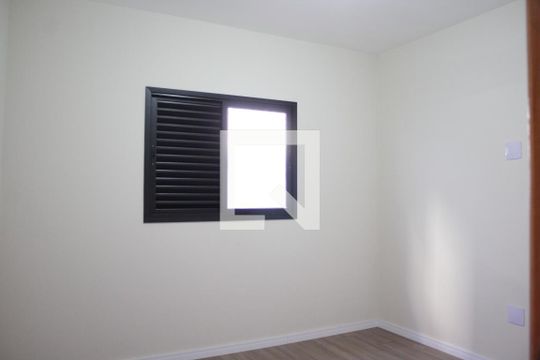 Quarto 1 de casa de condomínio para alugar com 3 quartos, 118m² em Vila Libanesa, São Paulo