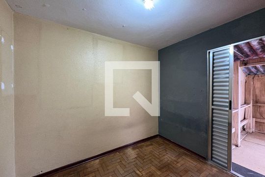 Quarto 1 de casa à venda com 3 quartos, 120m² em Vila Cruz das Almas, São Paulo