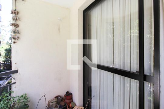 Varanda  de apartamento à venda com 2 quartos, 58m² em Vila Olímpia, São Paulo