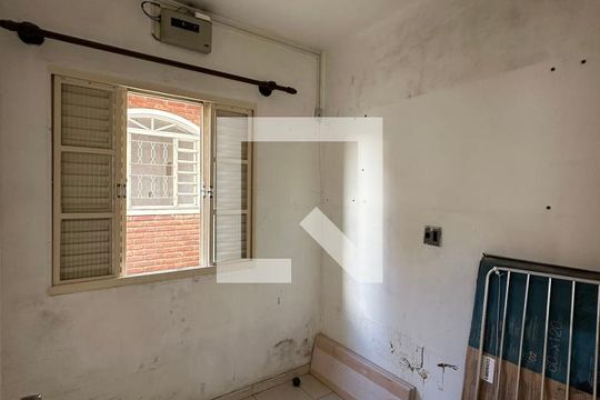 Quarto de Serviço de casa à venda com 3 quartos, 100m² em Vila Lageado, São Paulo