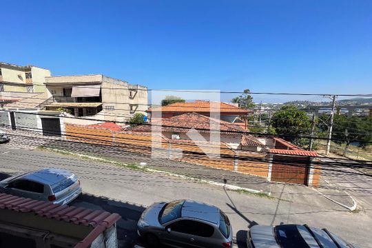 Vista da Sala de casa para alugar com 3 quartos, 110m² em Engenho do Porto, Duque de Caxias