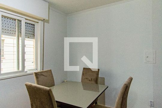 Sala de apartamento para alugar com 1 quarto, 54m² em Marechal Rondon, Canoas