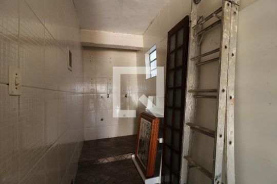 Área de Serviço de apartamento à venda com 3 quartos, 220m² em Vila Guiomar, Santo André