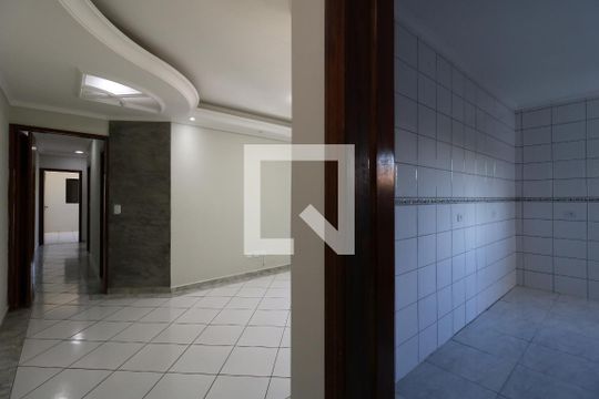 Corredor de apartamento à venda com 3 quartos, 220m² em Vila Guiomar, Santo André