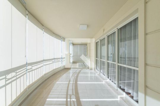 Varanda de apartamento à venda com 3 quartos, 198m² em Cidade Monções, São Paulo