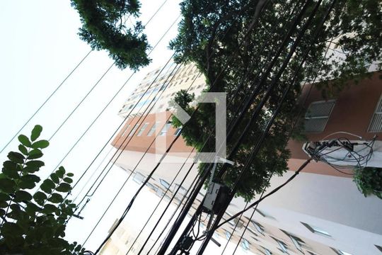 Fachada de apartamento à venda com 2 quartos, 70m² em Itaim Bibi, São Paulo