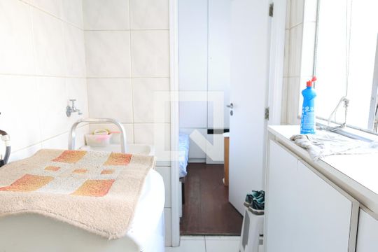 Lavanderia de apartamento à venda com 2 quartos, 70m² em Itaim Bibi, São Paulo