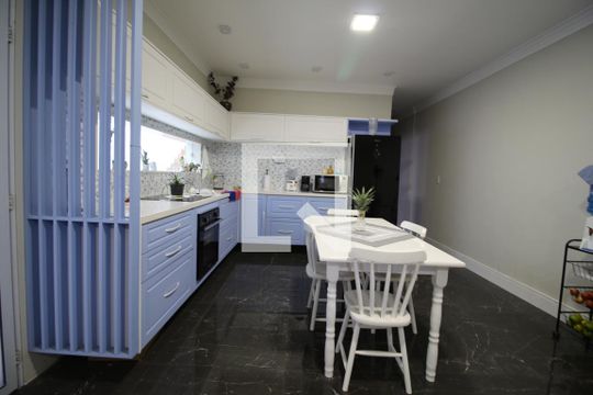 Cozinha de casa à venda com 2 quartos, 90m² em Vila Ivone, São Paulo