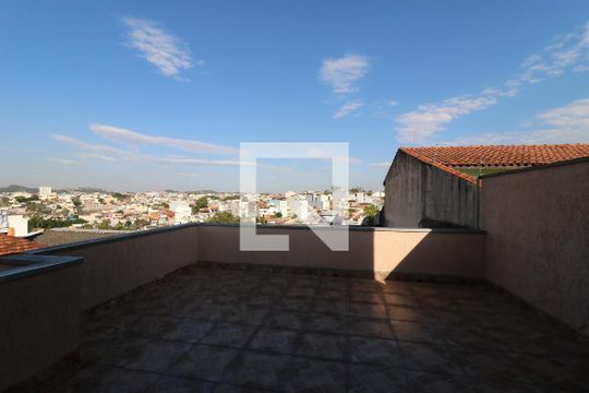 Varanda do Quarto 2 de casa à venda com 3 quartos, 224m² em Vila Eldizia, Santo André