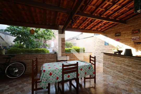 Área Gourmet de casa à venda com 3 quartos, 224m² em Vila Eldizia, Santo André