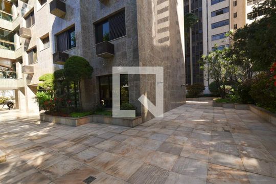 Area comum de apartamento à venda com 4 quartos, 305m² em Lourdes, Belo Horizonte