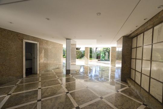 Area comum de apartamento à venda com 4 quartos, 305m² em Lourdes, Belo Horizonte
