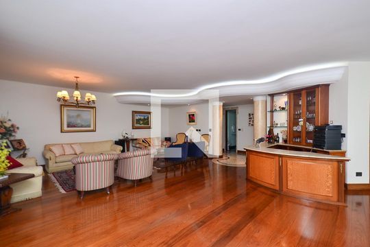 Sala de estar de apartamento à venda com 4 quartos, 305m² em Lourdes, Belo Horizonte